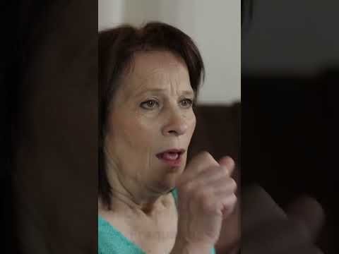 Women Ignore These Heart Attack Signs (Don't Make This Mistake)